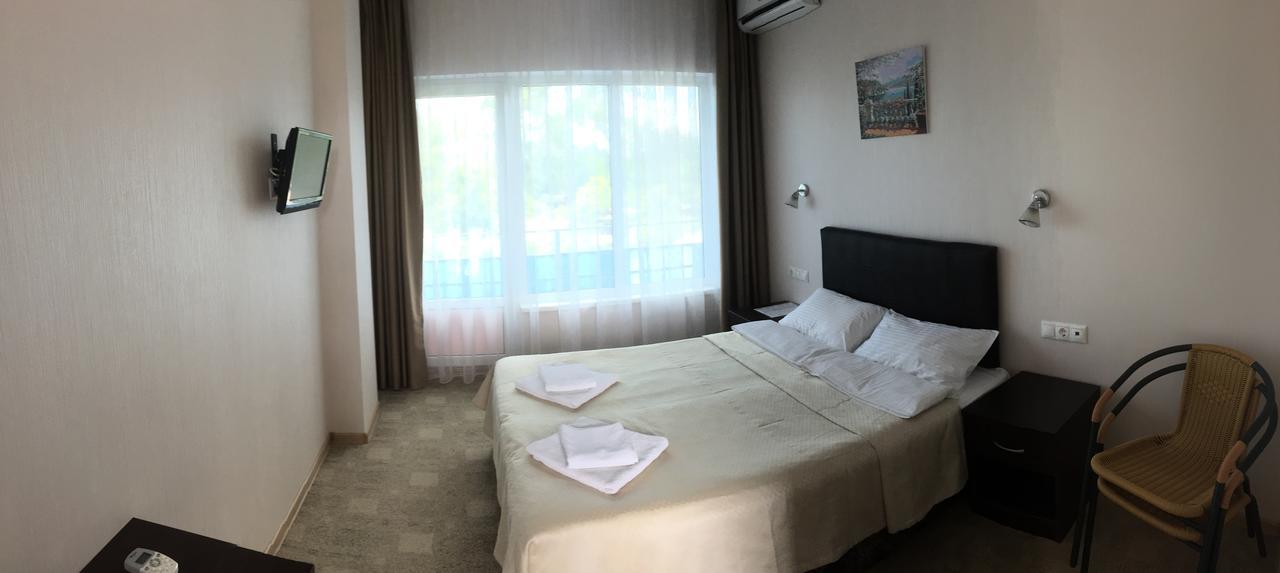 Iceberg Hotel Pizunda Ngoại thất bức ảnh